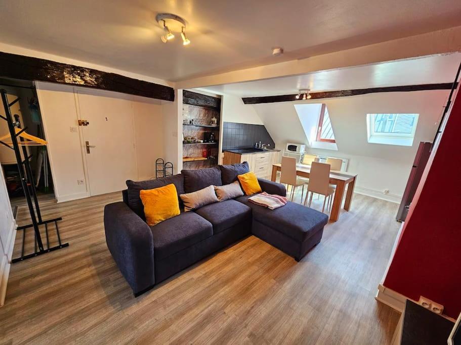 Appartement Le Bourbon Hypercentre à Charleville-Mézières Extérieur photo