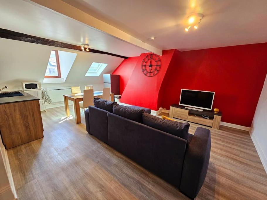 Appartement Le Bourbon Hypercentre à Charleville-Mézières Extérieur photo